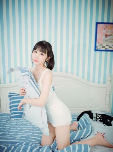 不戴奶罩去打麻将会怎么样_720动漫免费观看