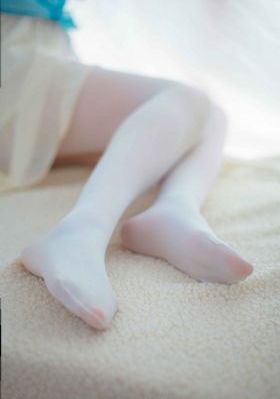 白色白免费视频_1080P全集在线观看