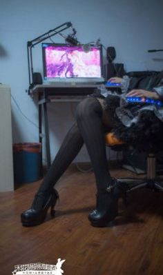 亚洲欧洲精品成人久久av18_DVD在线手机播放