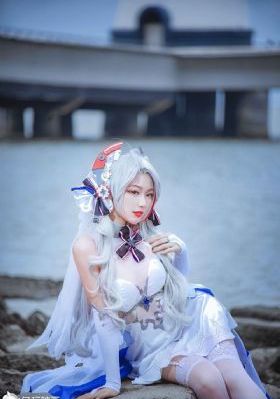 迪丽热巴白丝高潮喷水_短视频完整无删减版
