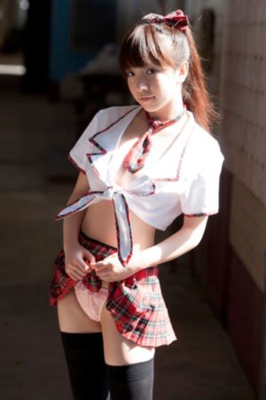 办公室双腿打开揉弄高潮_BD英语影视在线观看
