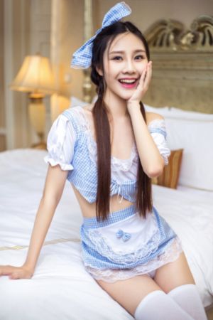 婷婷五月亚洲综合在线观看_720完整视频观看