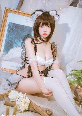 美女黄禁止18以下观看_BD英语视频大全