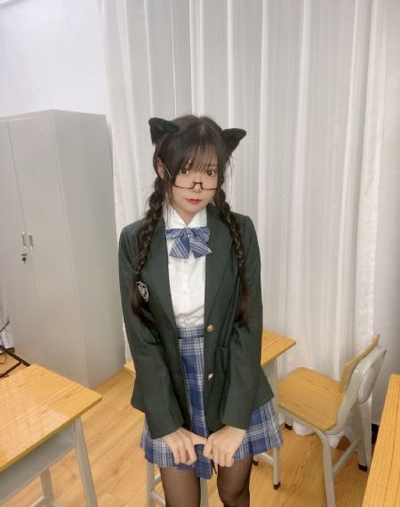 久久综合狠综合_高清免费观看