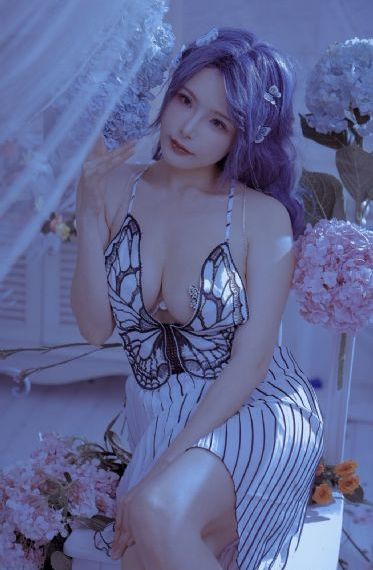 欧美三人交_成人在线观看免费