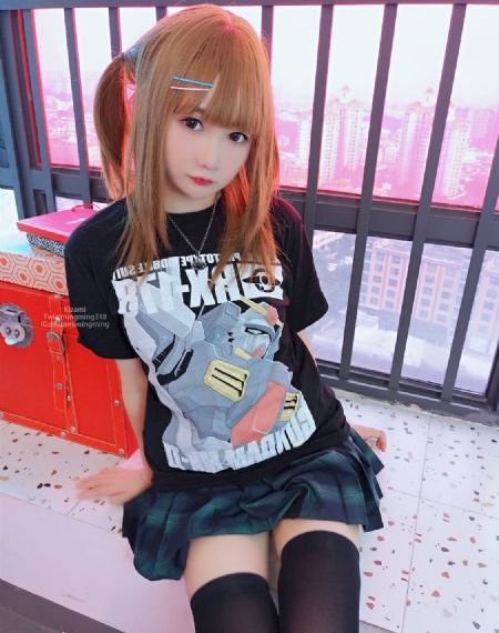 亚洲娇小6一12xxxx_720免费电视剧