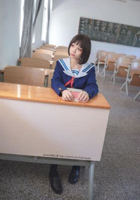李采潭妈妈的职业在线观看_4K天堂在线