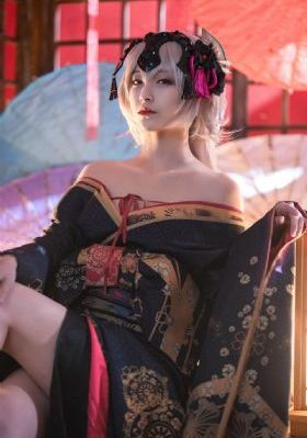国产肉体xxxx裸体高清_4K高清完整版播放